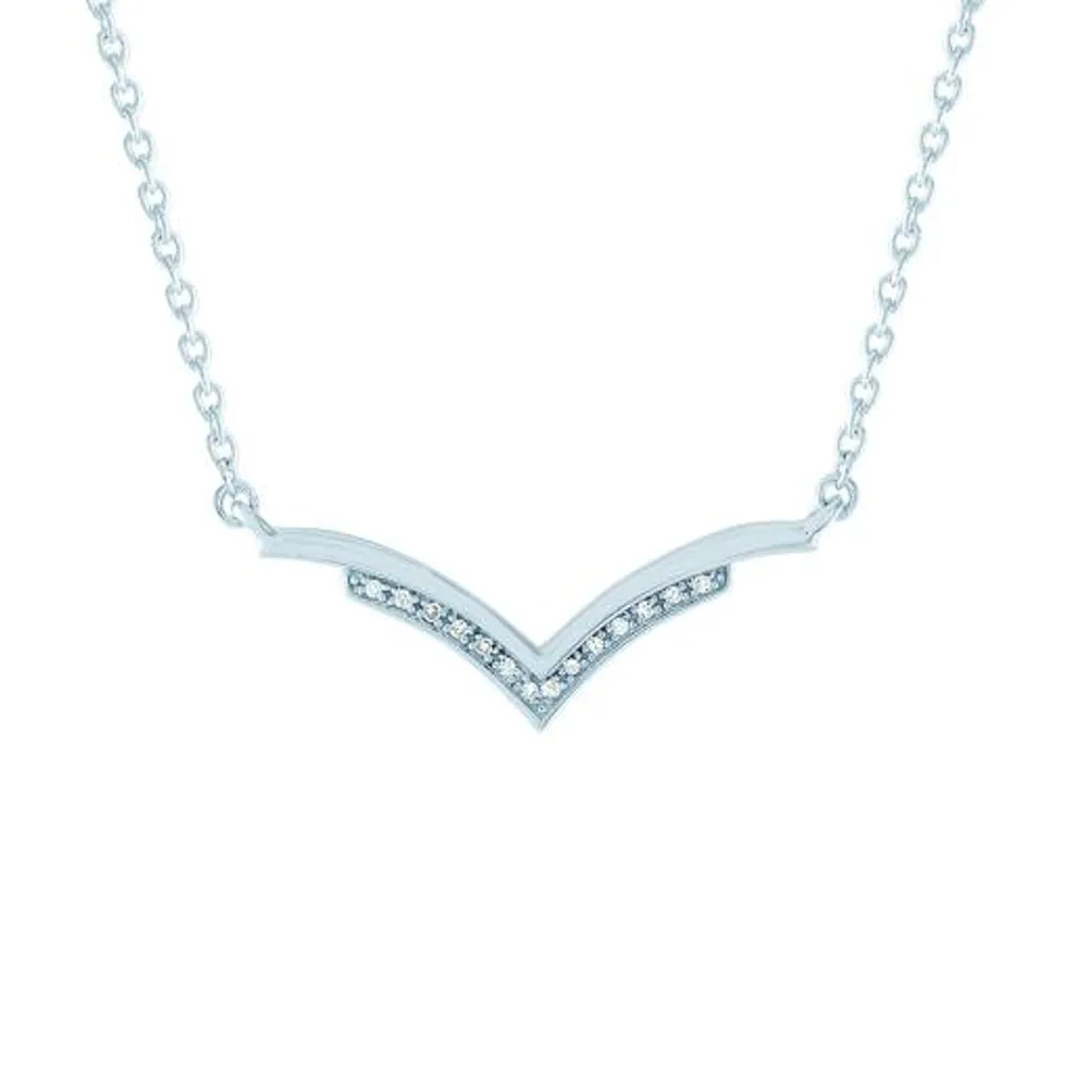 Amazon.com: Dainty 14k Rose Gold Diamond V Pendant High Polish Chevron  Necklace, 16