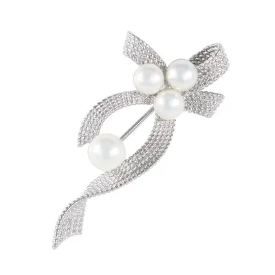 Sterling Silver 5-7mm Triple White Bow Shaped Pearl Brooch