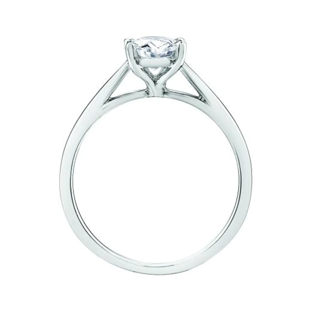 14K White Gold Oval Diamond Solitaire Ring 0.70CT I1/I