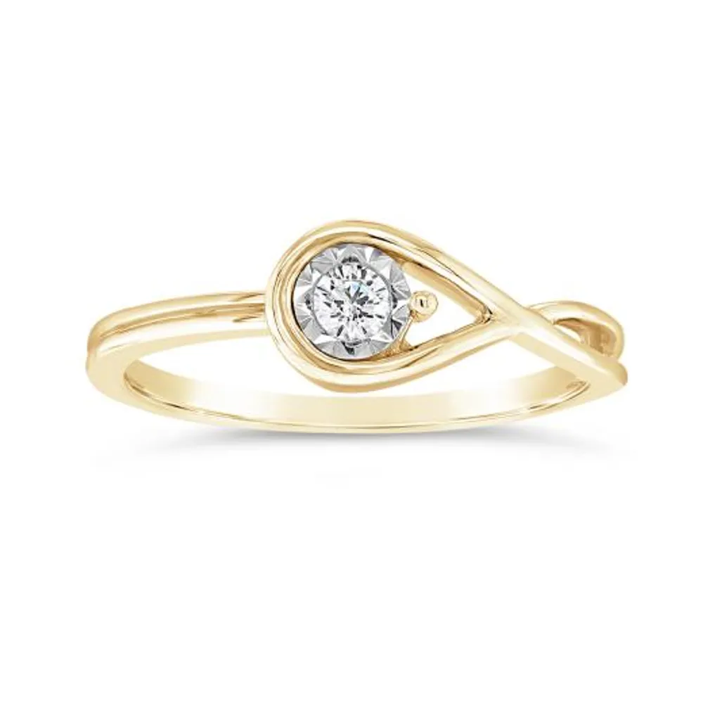 10K Gold 0.10CTW Diamond Promise Ring