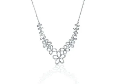 Daisy Diamond Pendant