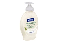 Softsoap Soothing Aloe Vera Moisturizing Liquid Hand Soap - 221ml