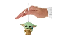 Hallmark Ornaments Funko POP! Star Wars: The Mandalorian Christmas Tree Ornament - Grogu with Butterfly