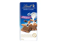 Lindt Swiss Classic Milk Chocolate Bar - Fruit & Nut - 200g