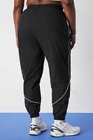 Relay Track Pant