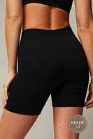 Seamless Rib High-Waisted 6" Short