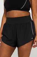 Sun Chaser Piped 3'' Short