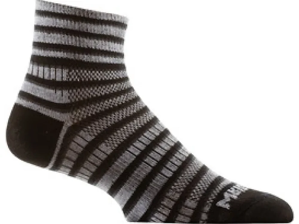 Wrightsock CoolMesh II Stripes Quarter Sock