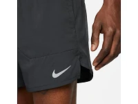 Men's | Nike Dri-FIT Stride 5" Short