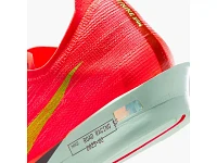 Nike ZoomX Streakfly 2