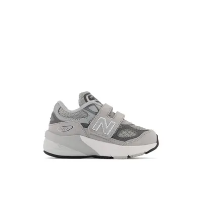 Youth | New Balance FuelCell 990 v6 Hook and Loop - Little Kids