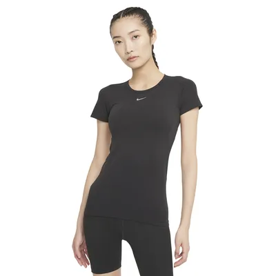 Women's | Nike Dri-FIT ADV Aura Short Sleeve