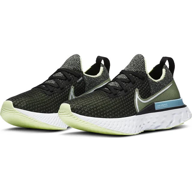 Nike Revolution 7 EasyOn Men's Road Running Shoes