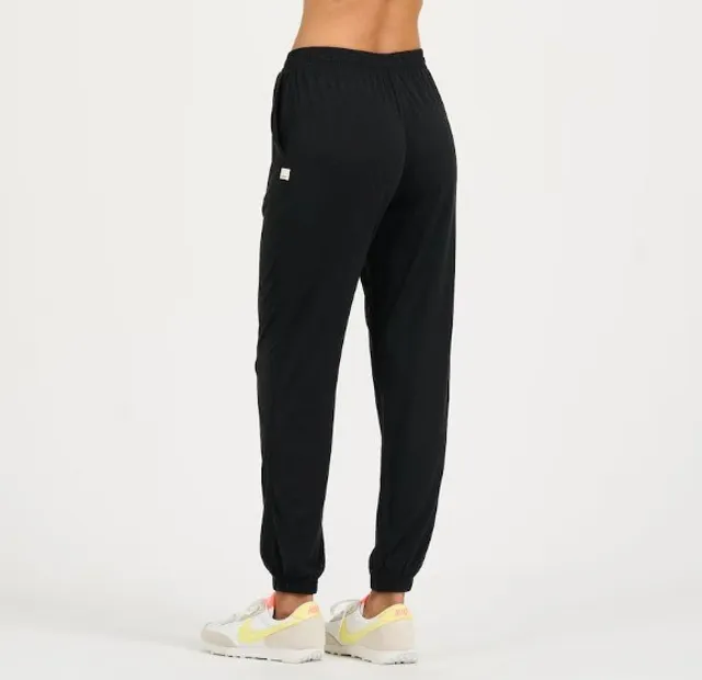 Women's Vuori Boyfriend Jogger, Fleet Feet