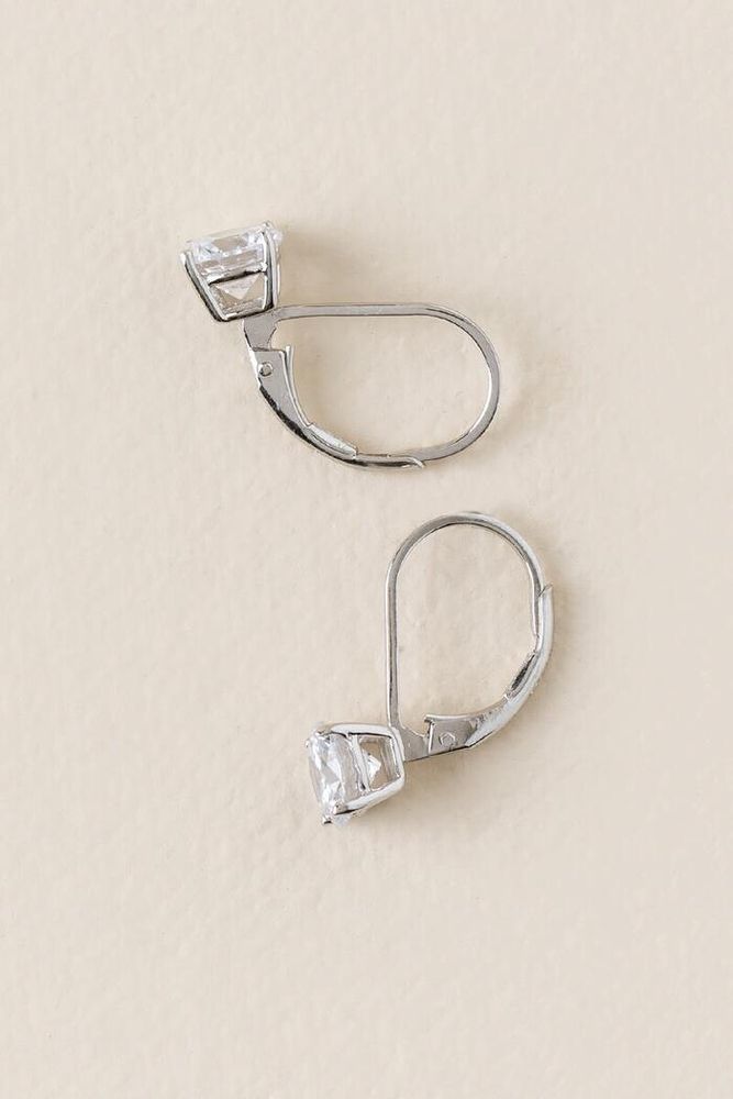 Francesca's Adeline Huggie Ear Cuff Earrings