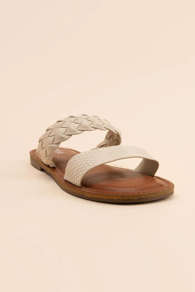 over Saga middelalderlig Francesca's MIA Kina Python Braid Double Band Sandals | Connecticut Post  Mall