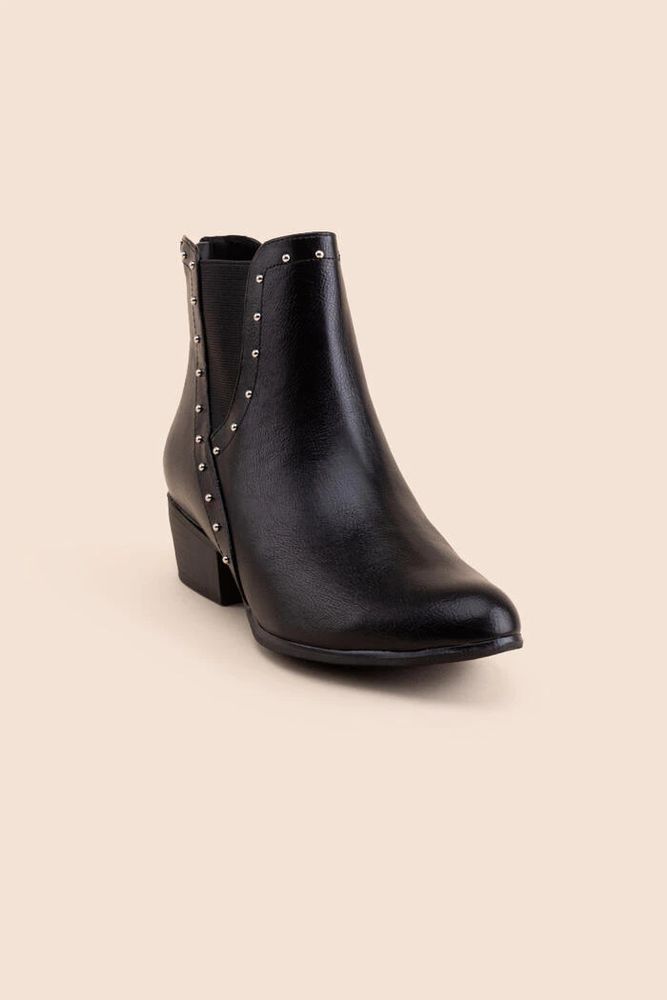 Francesca's Espirit Studded Chelsea Boots Bridge Street Town Centre