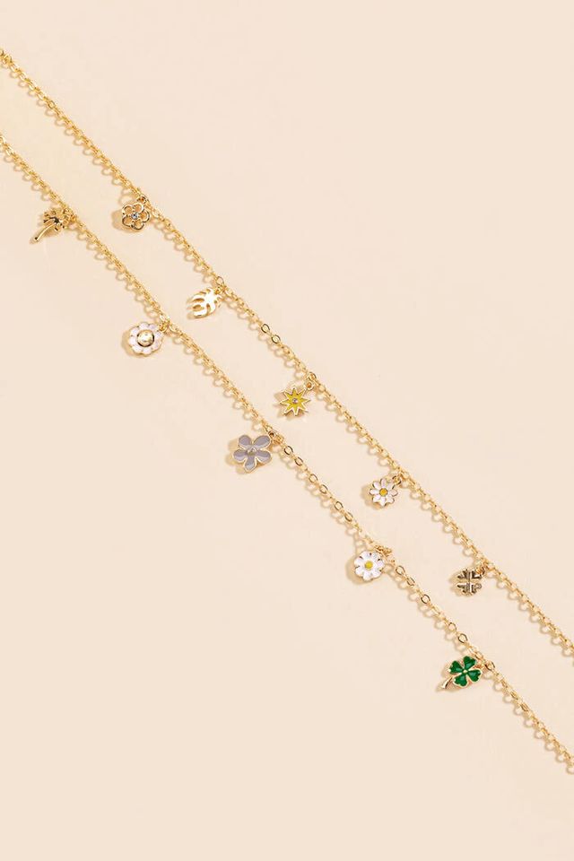 Francesca's Jules Layered Flower Charm Necklace