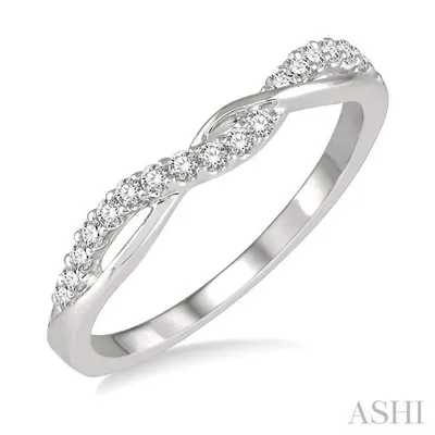 1/5 ctw Twisted Top Round Cut Diamond Wedding Band in 14K Gold