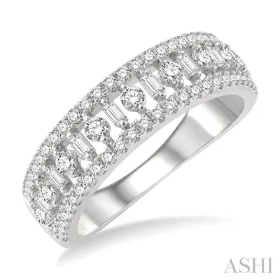 3/4 Ctw Fusion Baguette and Round Cut Diamond Fashion Band in 14K White Gold