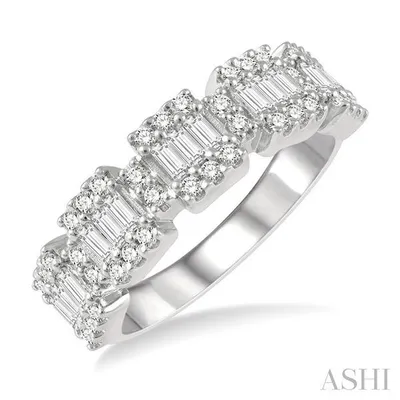 3/4 Ctw Baguette and Round Cut Diamond Fusion Ring in 14K White Gold