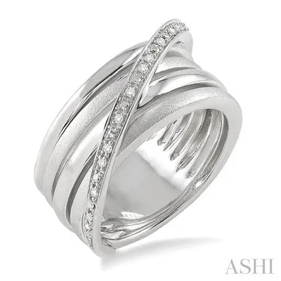 1/20 Ctw Single Cut Diamond Fashion Ring in Sterling Silver