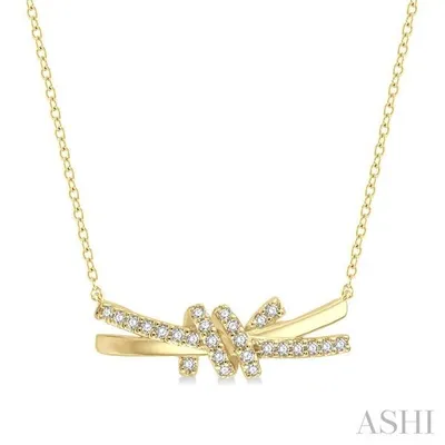 1/6 Ctw Love Knot Round Cut Diamond Necklace in 10K Yellow Gold