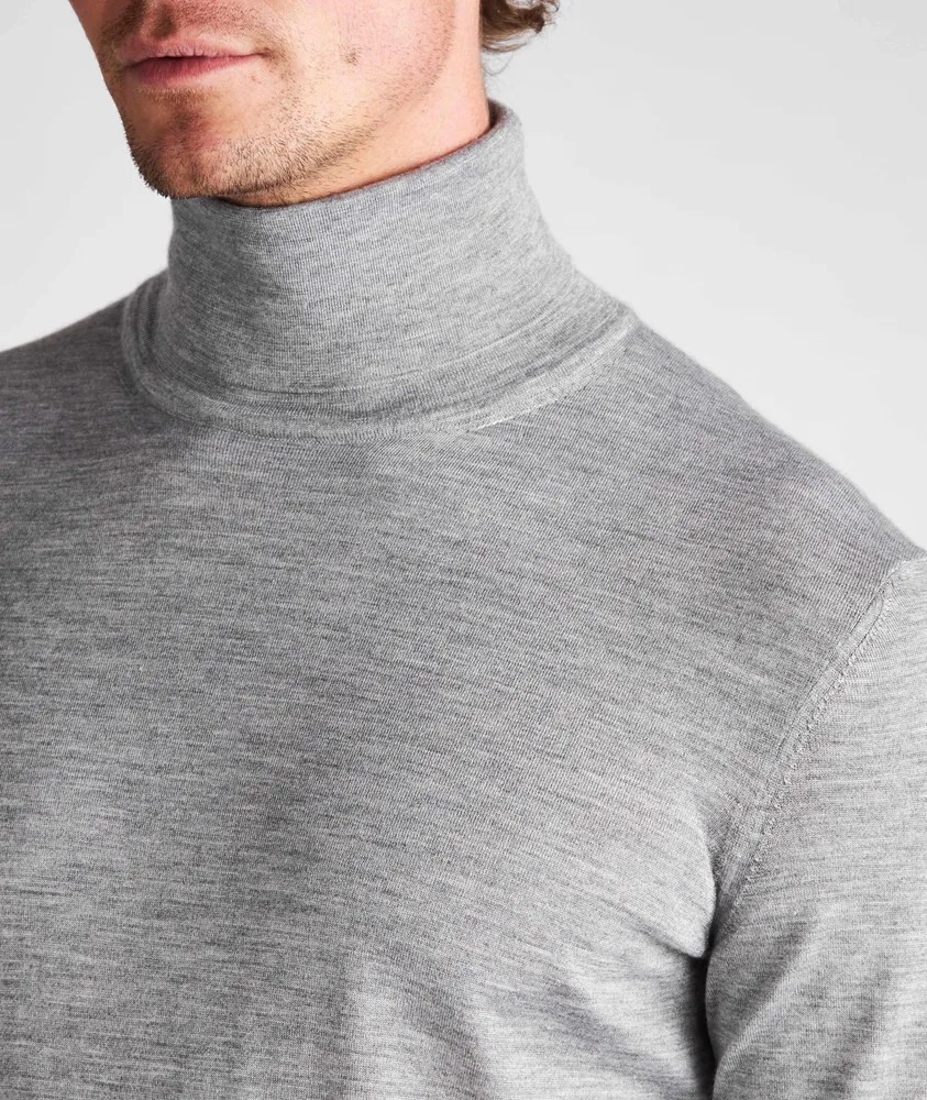 Cashseta Light Cashmere-Silk Turtleneck