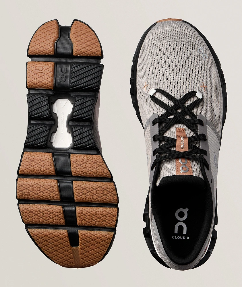 Cloud X 4 Sneakers
