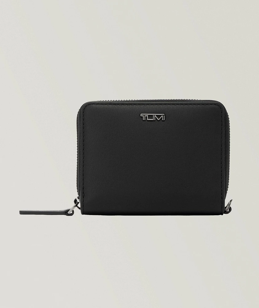 Belden Tri-Fold Zip-Around Wallet