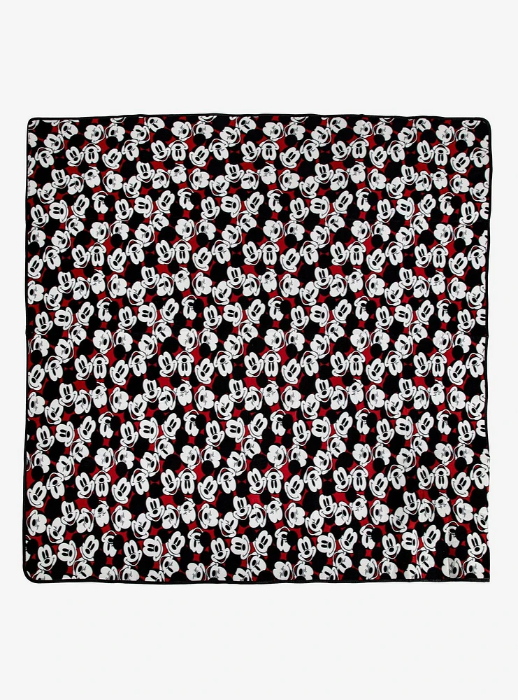 Disney Mickey Mouse Classic Picnic Blanket