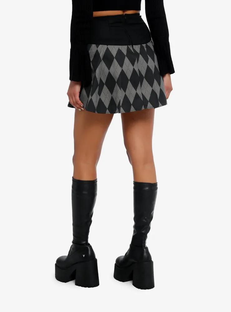 Social Collision® Black & Grey Argyle Pleated Skirt