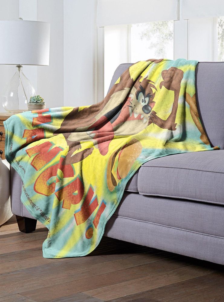 Looney Tunes Hangry Throw Blanket