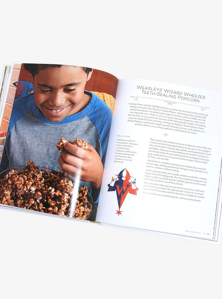 Harry Potter: Feasts & Festivities Book