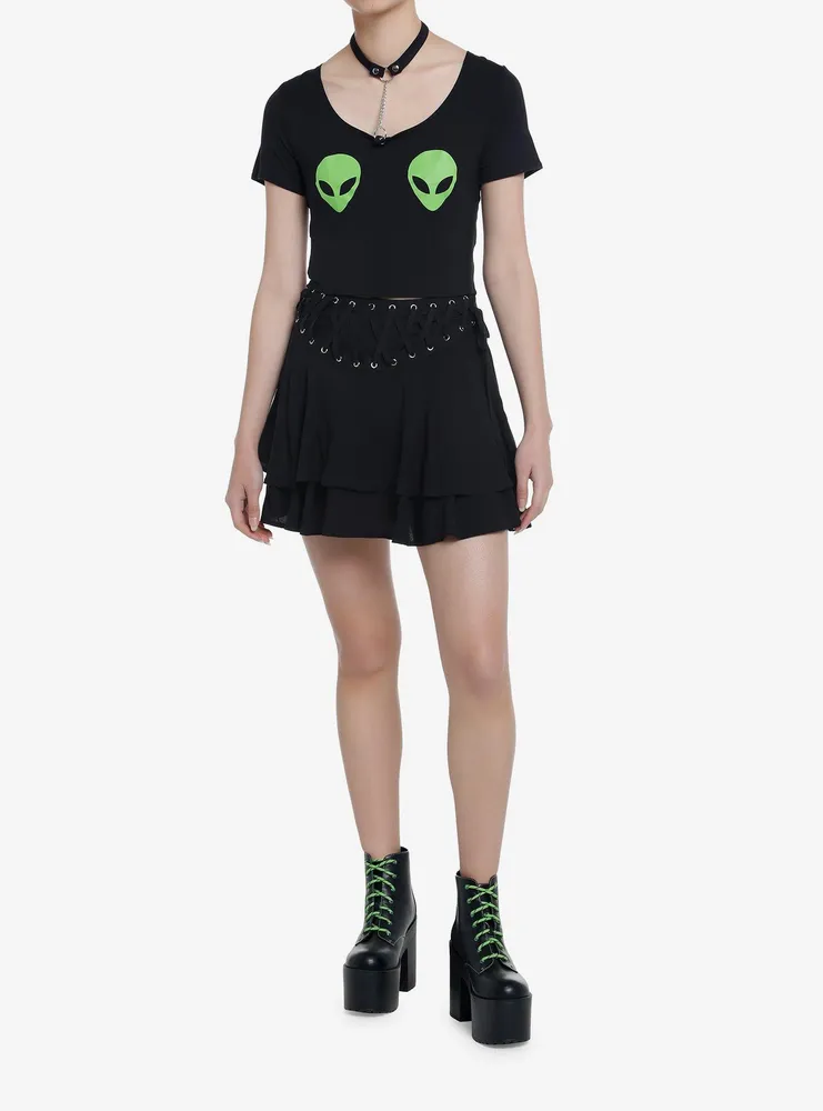 Social Collision Alien Choker Girls Crop T-Shirt