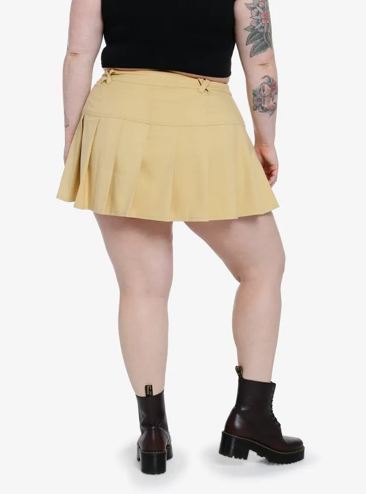 Khaki Pleated Mini Skirt Plus