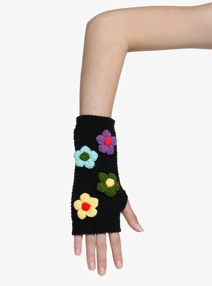 Daisy Crochet Fingerless Gloves