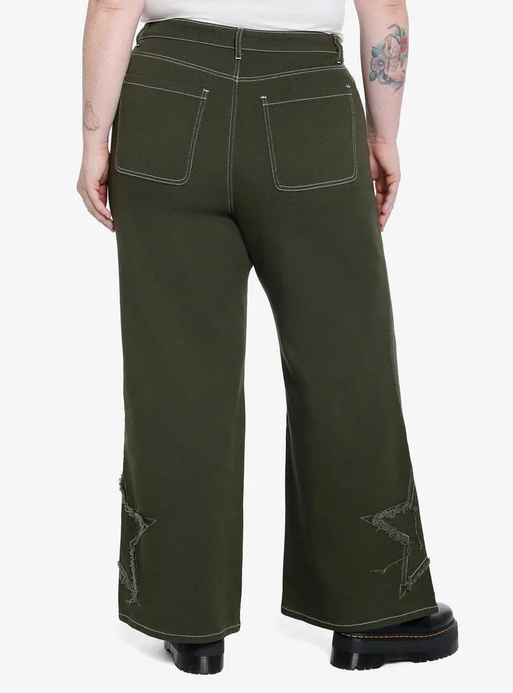 Green Star Patch Straight Leg Pants Plus