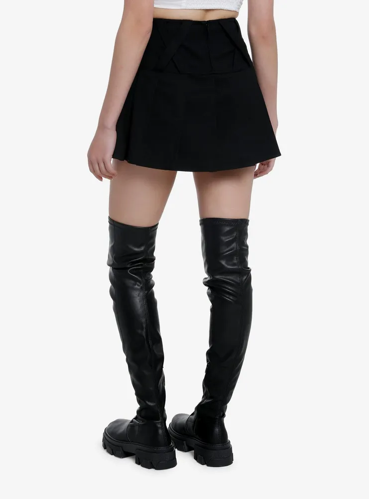 Hot Topic Social Collision Black Grommet Pleated Skirt