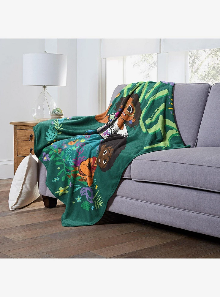 Disney Encanto Familia Silk Touch Throw Blanket