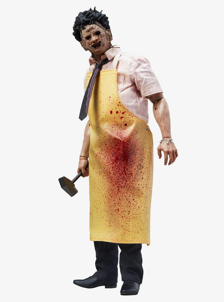 The Texas Chainsaw Massacre Leatherface (Killing Mask) Sixth Scale Figure