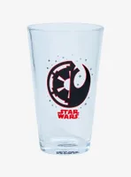 Star Wars Pint Glass & Socks Gift Set