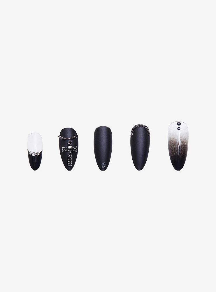 Blackheart Social Collision Faux Nail Set