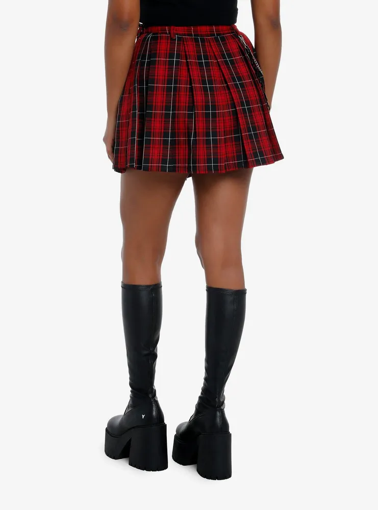 Social Collision Red Plaid Side Chain Pleated Skirt