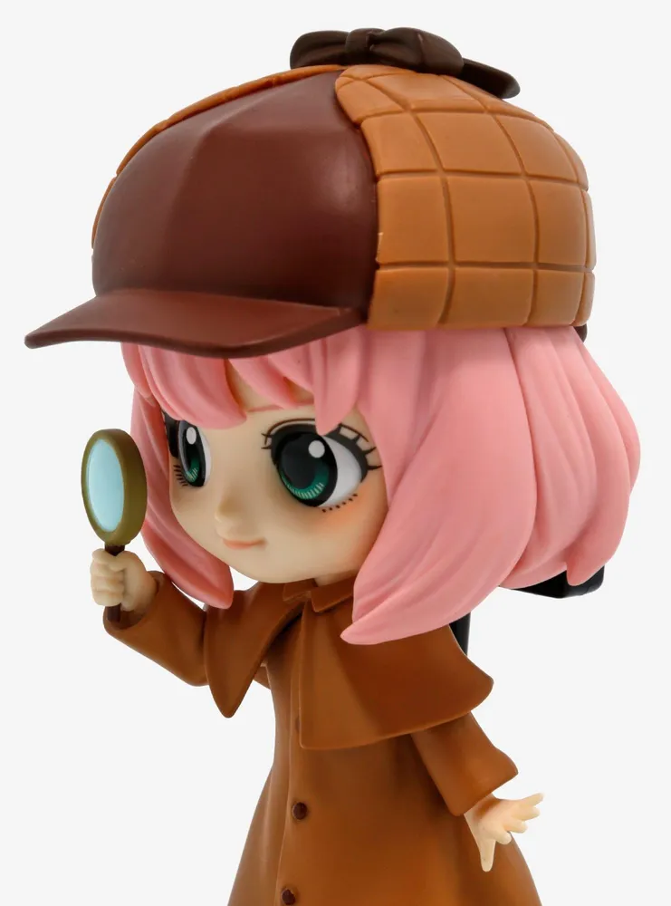 Banpresto Spy x Family Q Posket Anya Forger Figure (Research Ver. A)