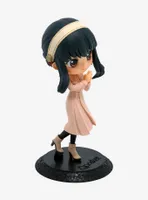 Banpresto Spy x Family Q Posket Yor Forger Figure (Going Out Ver.)