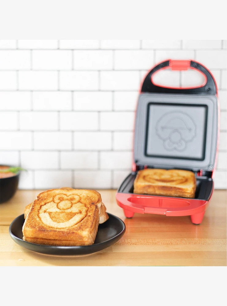 Uncanny Brands Sesame Street Elmo Grilled Cheese Maker