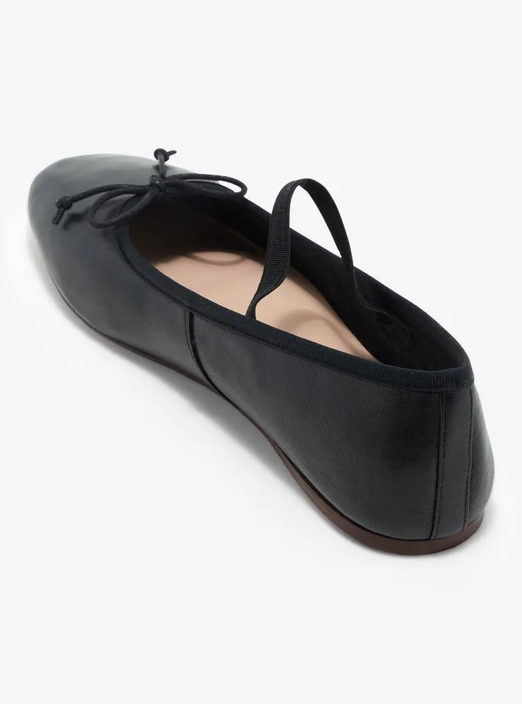 Chinese Laundry Black Ballet Flats