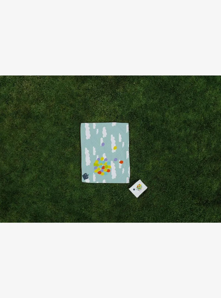 Disney Pixar Up Impresa Picnic Blanket