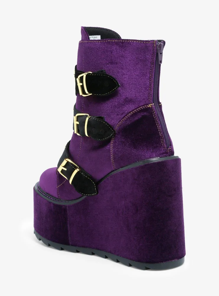 YRU Monster High Clawdeen Dune Lo Velvet Platform Boots